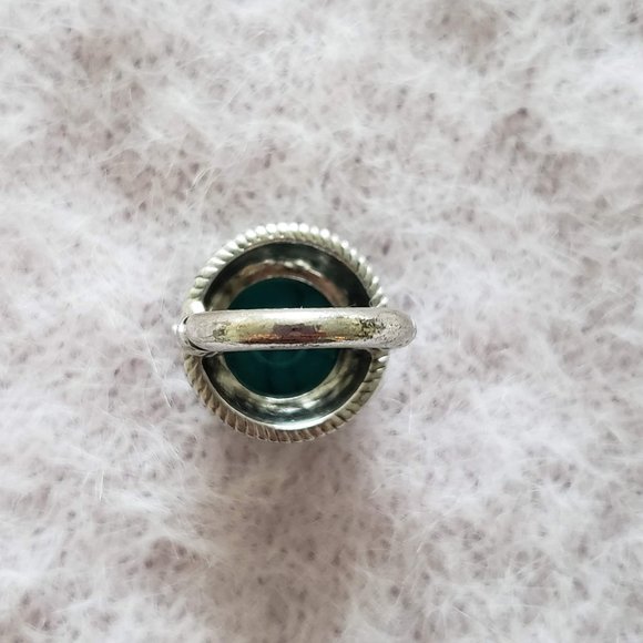 Turquoise Bezel Fashion Ring Silver Tone Size 7 - Picture 6 of 9